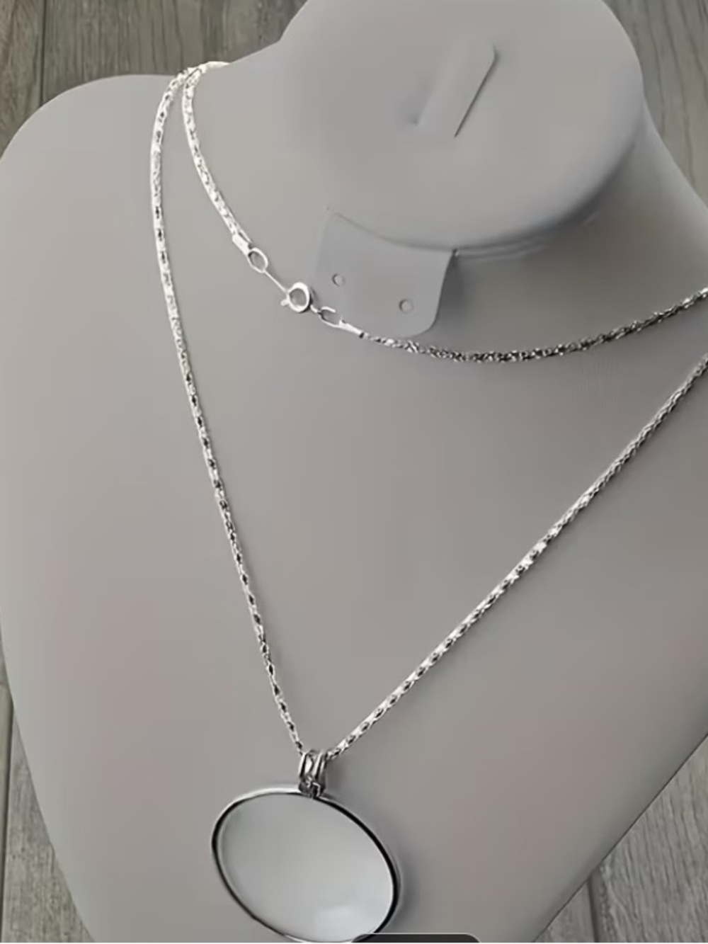 MAGNIFYING Pendant Necklace